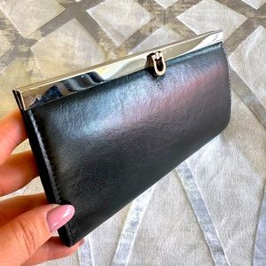 Clutch / Wallet